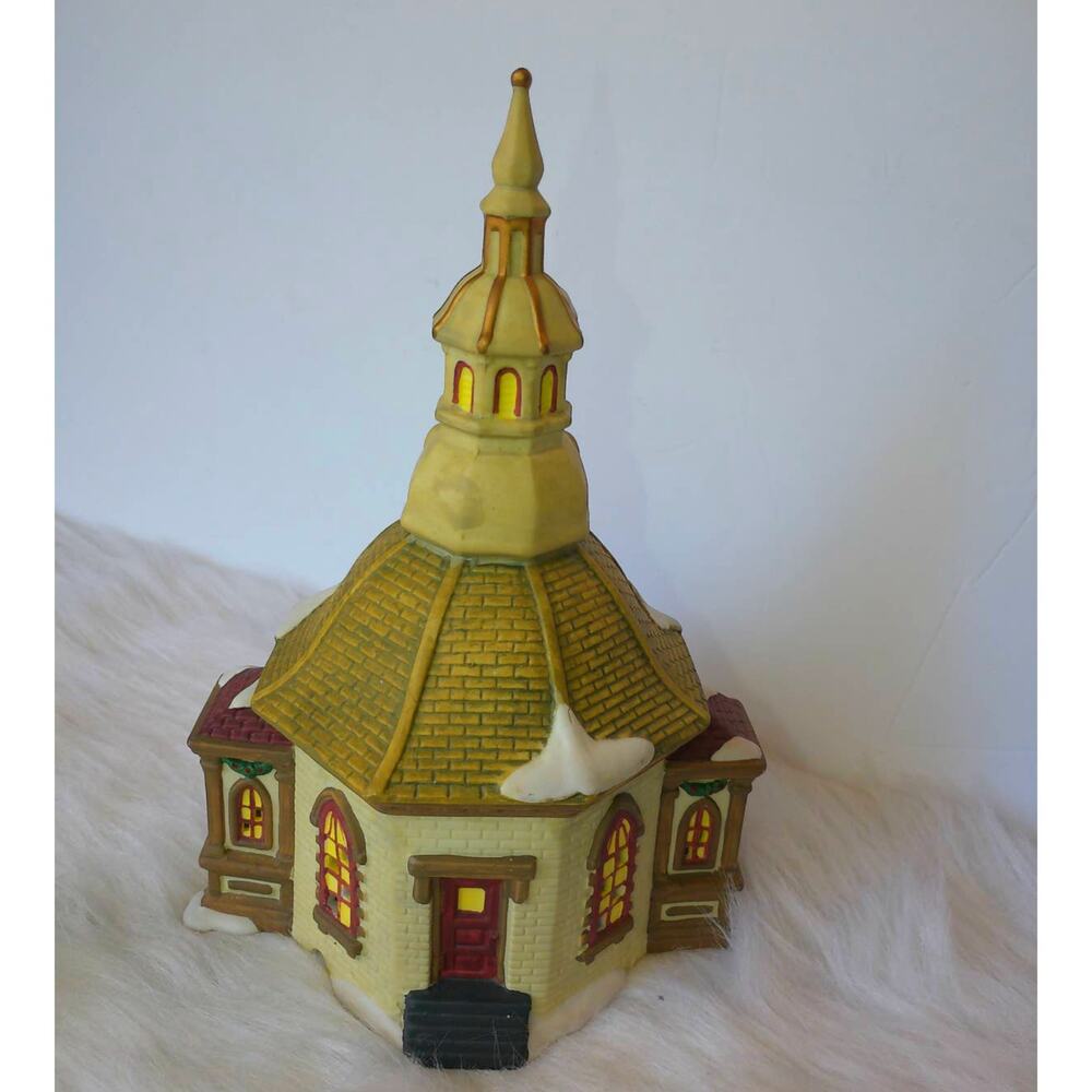 Vintage 1997 Dickens Collectible Christmas Chapel with Light Kit